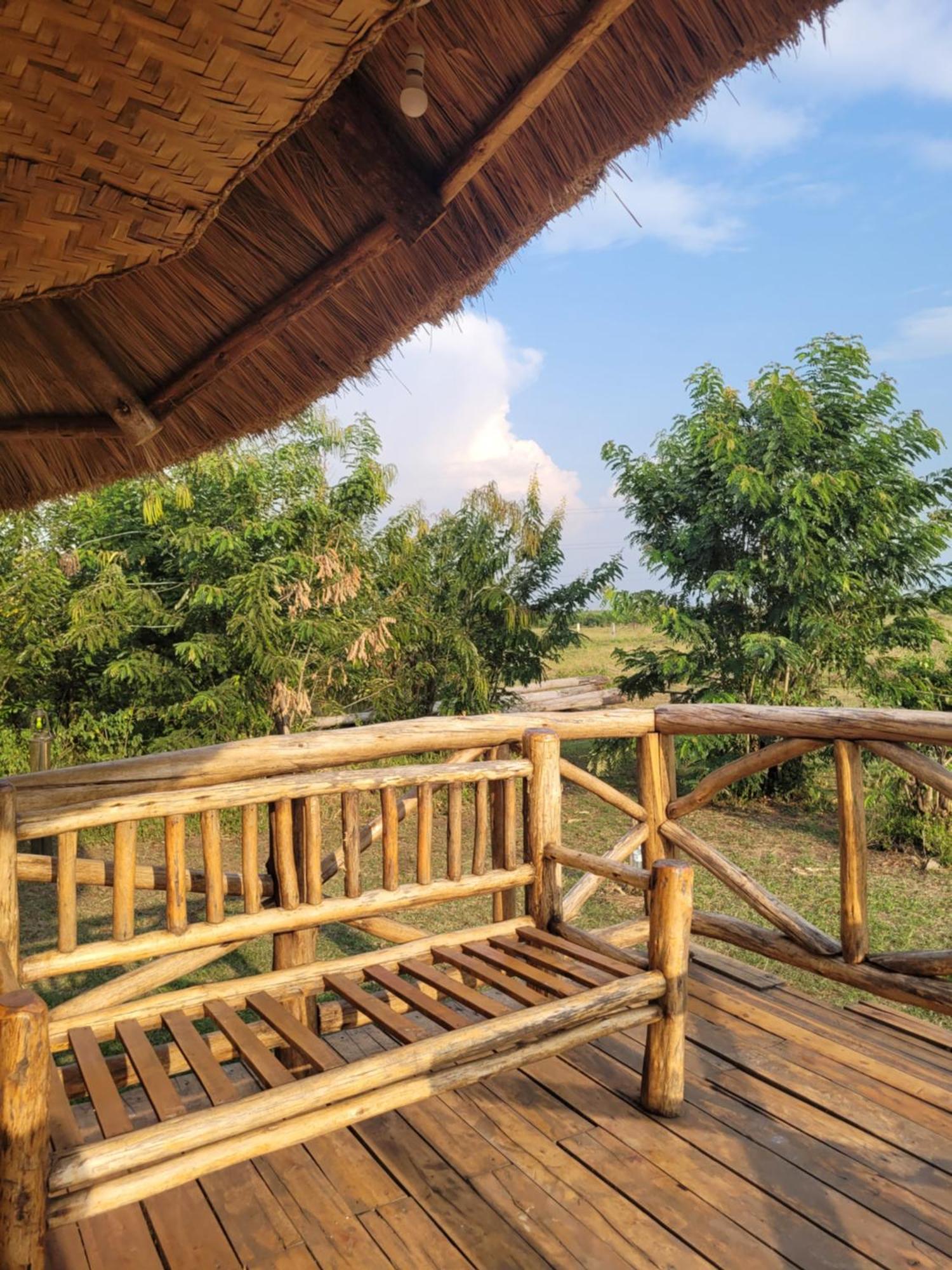 Songbird Safari Lodge & Campsite Katunguru ภายนอก รูปภาพ